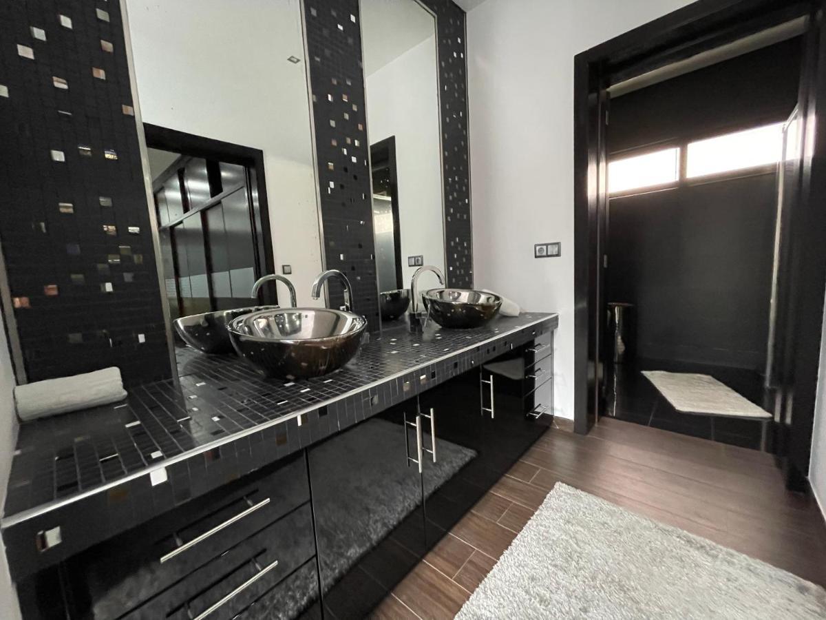 Vivenda Luxuosa Villa Feteiras Buitenkant foto