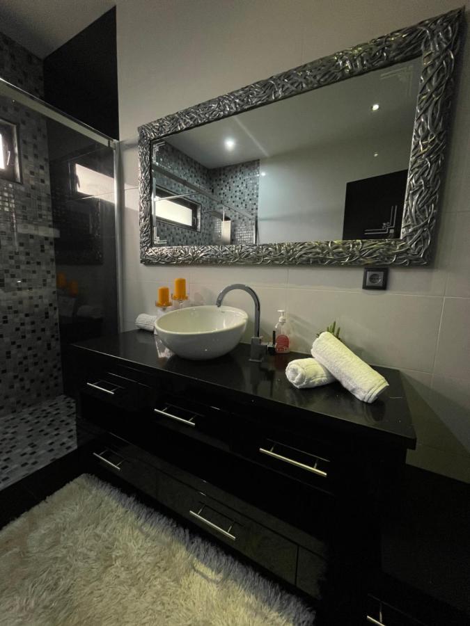 Vivenda Luxuosa Villa Feteiras Buitenkant foto